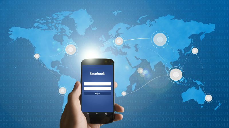 Facebook arriva il tasto dona ora per il settore no profit